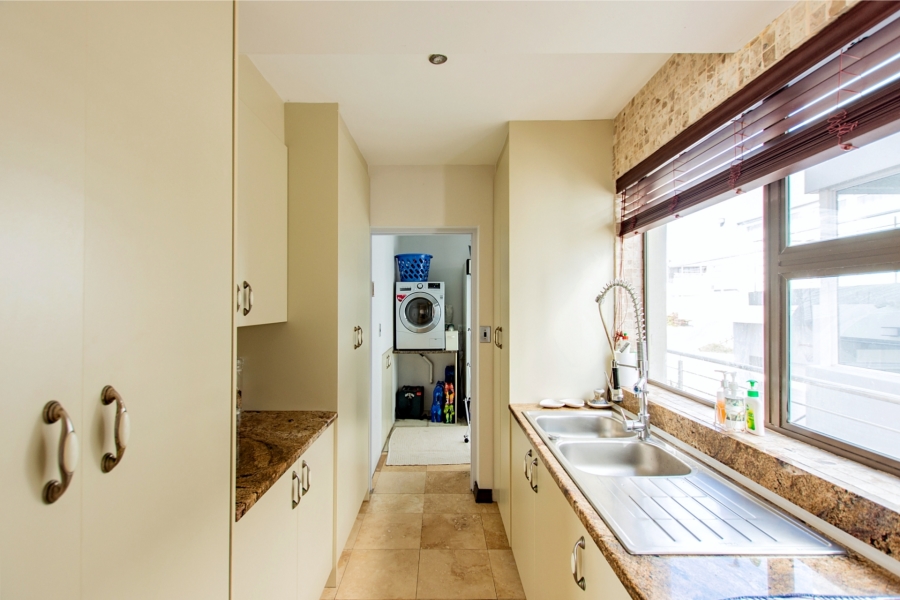 5 Bedroom Property for Sale in Calypso Beach Western Cape